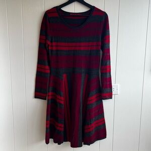 Krimson Klover Merino Wool Long Sleeve Dress Grey Red Purple Size Medium Outdoor